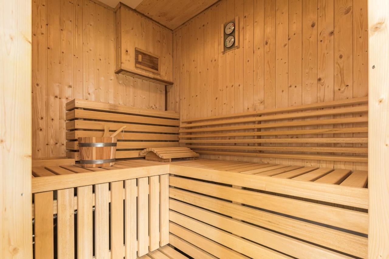 Luxus-See-Domizil Mit Sauna, Kamin Und Boot-130 Qm Fuer 6 Personen Krakow am See Exterior foto